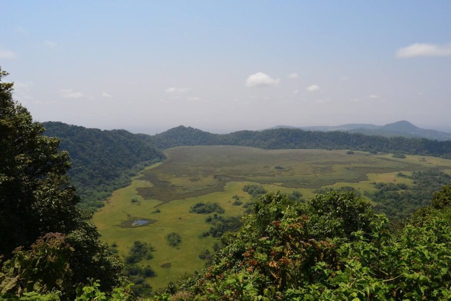 Arusha National Park – Mount Meru, Lakes & Scenic Safaris