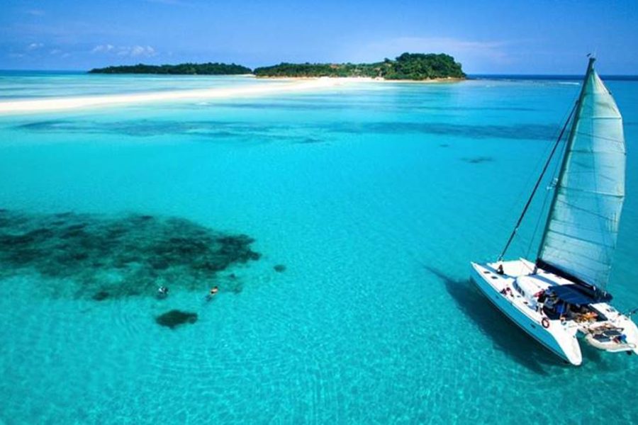 Madagascar Kayaking Tour